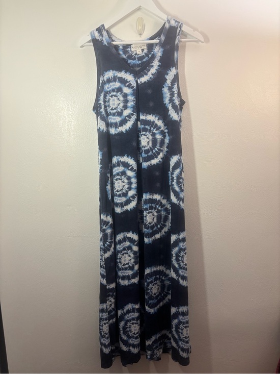Koolaburra Dresses & Skirts - Koolaburra By Ugg Navy & White Tie-Dye Sleeveless Maxi Dress Size Medium